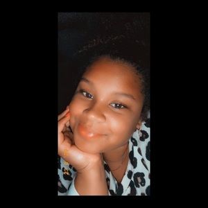 Meet your Posher, Kiah